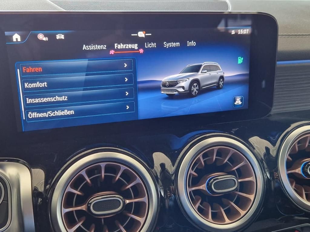 Mercedes-Benz EQB 300 4M ElectricArt Night Pano AHK Distronic foto 25
