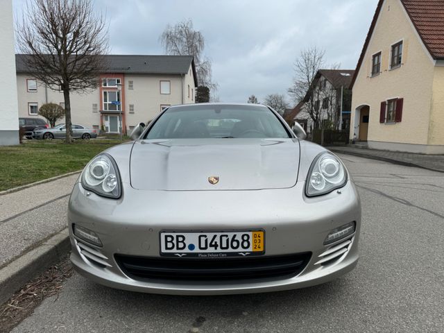 Porsche Panamera 4S S