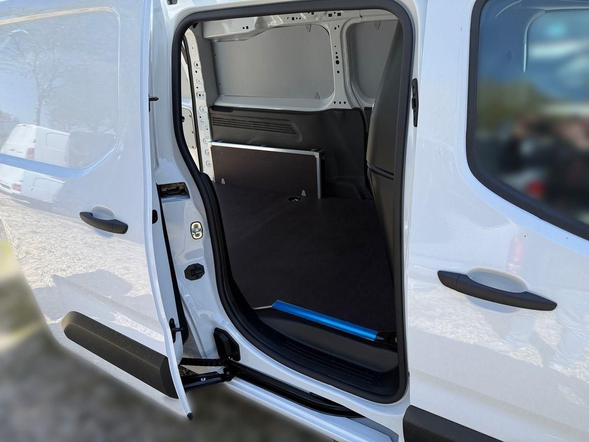 Fahrzeugabbildung Fiat Doblo XL Kastenwagen 130 MT