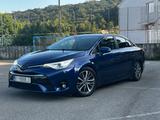 Toyota Avensis 2,0-l-D-4D Executive Executive - Toyota Avensis mit Diesel-Antrieb: 2.0