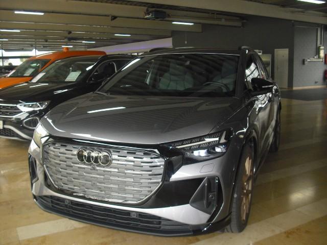 Audi Q4 e-tron "Edition One-taifungrau"    s-line qua