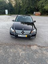 Mercedes-Benz C 220 CDI BlueEFFICIENCY - - gebrauchte Mercedes-Benz C 220 aus dem Jahr 2012