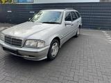 Mercedes-Benz Mercedes Benz W202 c180 - Mercedes-Benz: Kombi, W202