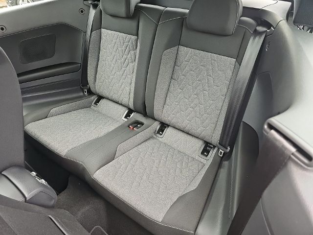 Fahrzeugabbildung Volkswagen T-Roc Cabriolet MOVE 1,5 TSI DSG BEATS KAMERA KE