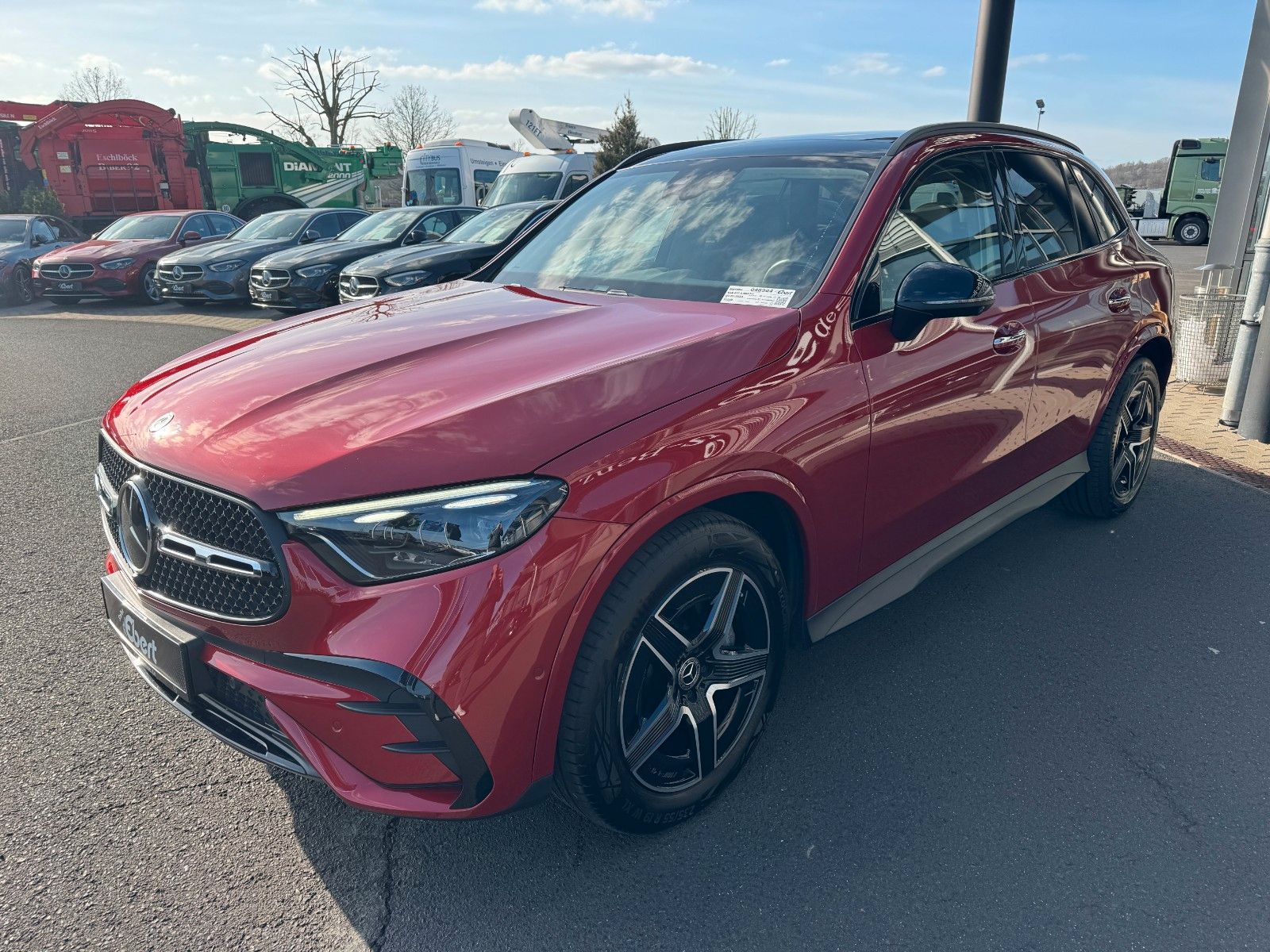 Fahrzeugabbildung Mercedes-Benz GLC 220d 4M+AMG+Pano+StandH+360+Memory