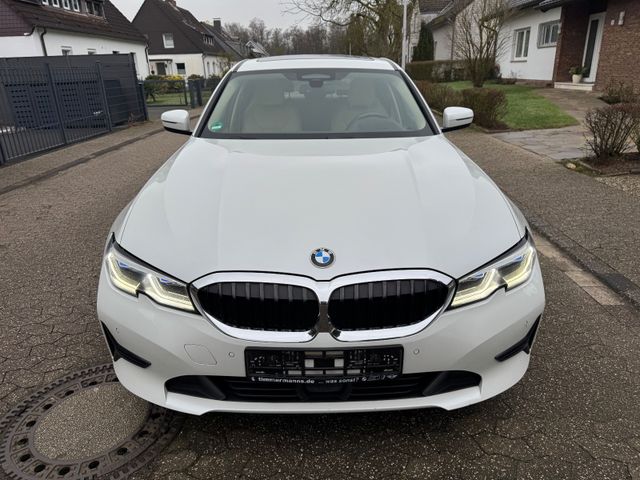 BMW 320 d NAVI+HUD LIVE COCKPIT EGHD H/K LASERLICHT