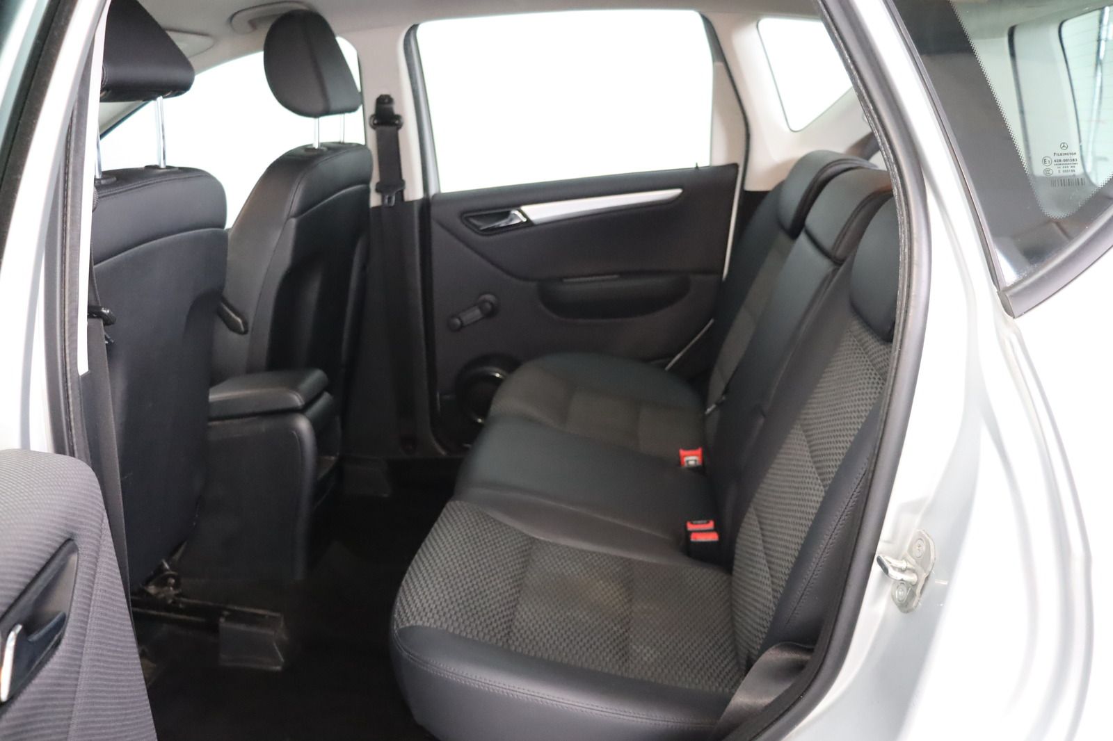 Fahrzeugabbildung Mercedes-Benz A 180 CDI Sport Edition * HU/AU neu Avantgarde