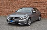 Mercedes-Benz C 180 CGI LED TEMPOMAT NAVI PDC TEIL-LEDER - Mercedes-Benz C 180 aus 2014 mit Benzin-Antrieb: Limousine