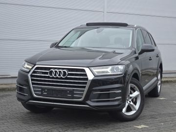 Audi Q7 - 1