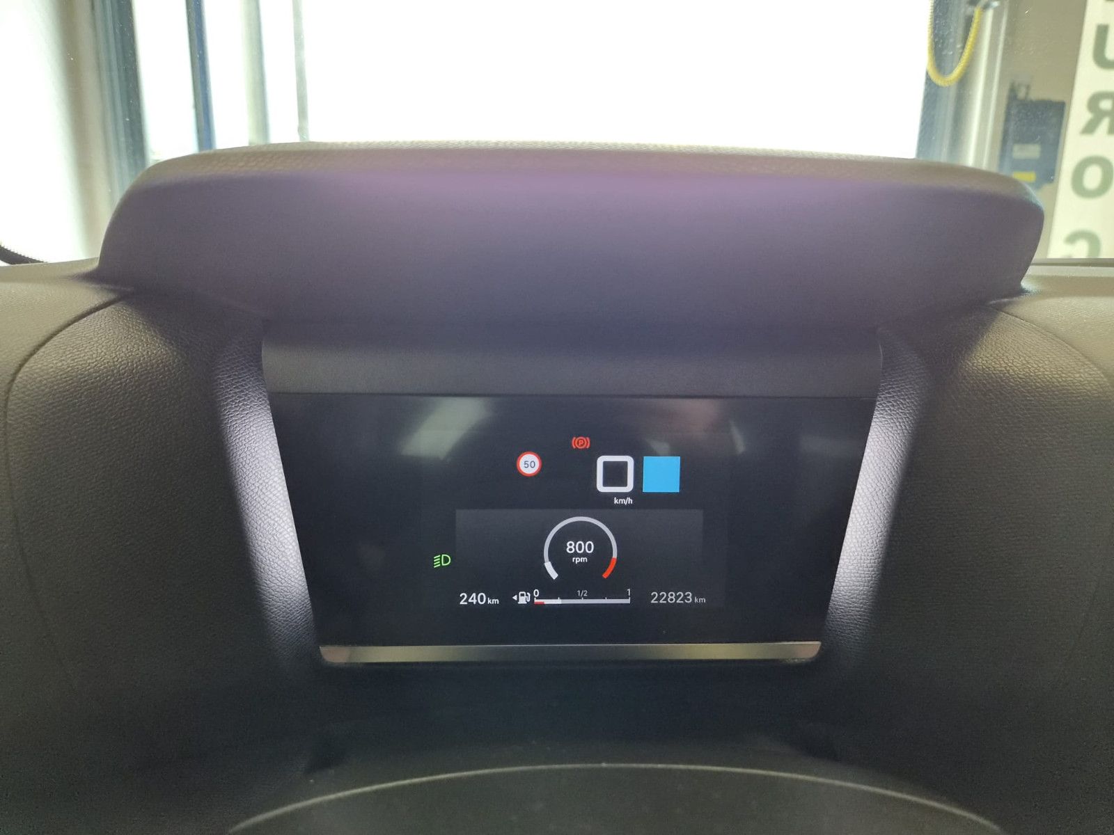Fahrzeugabbildung Citroën C4 Lim. Plus / LED / NAVI / KAMERA / Sitzhz.