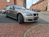 BMW 318d Touring Edition Lifestyle Edition Lifestyle - BMW 318 aus 2011: Kombi, 318d