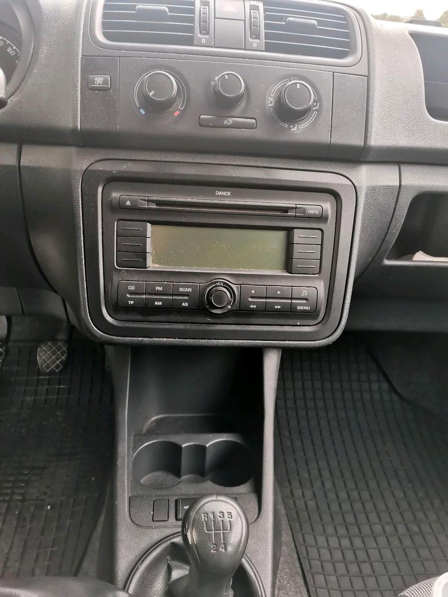Skoda Roomster 2009 — photo 13