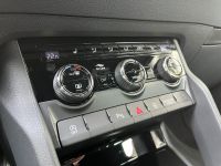 Skoda Karoq 1.5 TSI DSG Sportline NAV AHK MATRIX 5JGAR bei Autohaus Landmann & Maier OHG