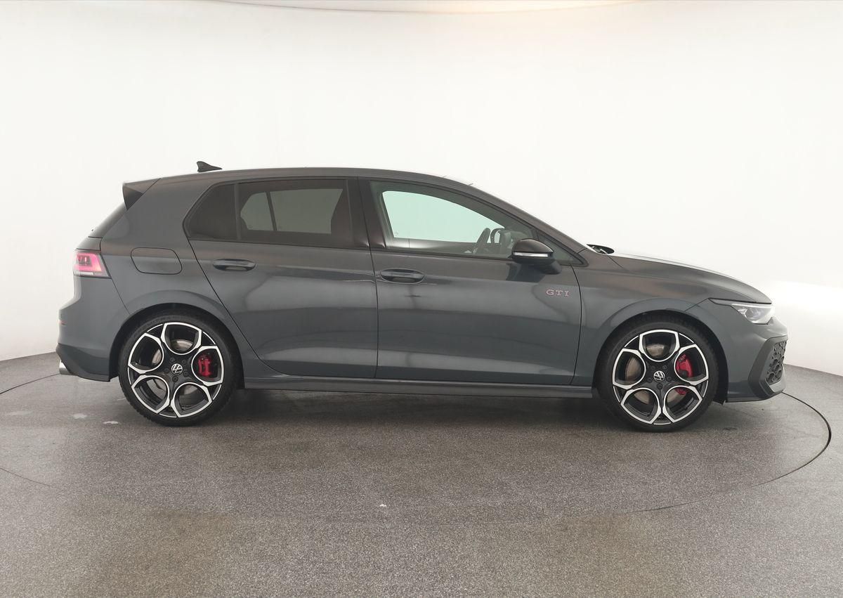 Volkswagen Golf GTI DSG Vienna IQ.LIGHT Pano HUD HarmanK 19 foto 4