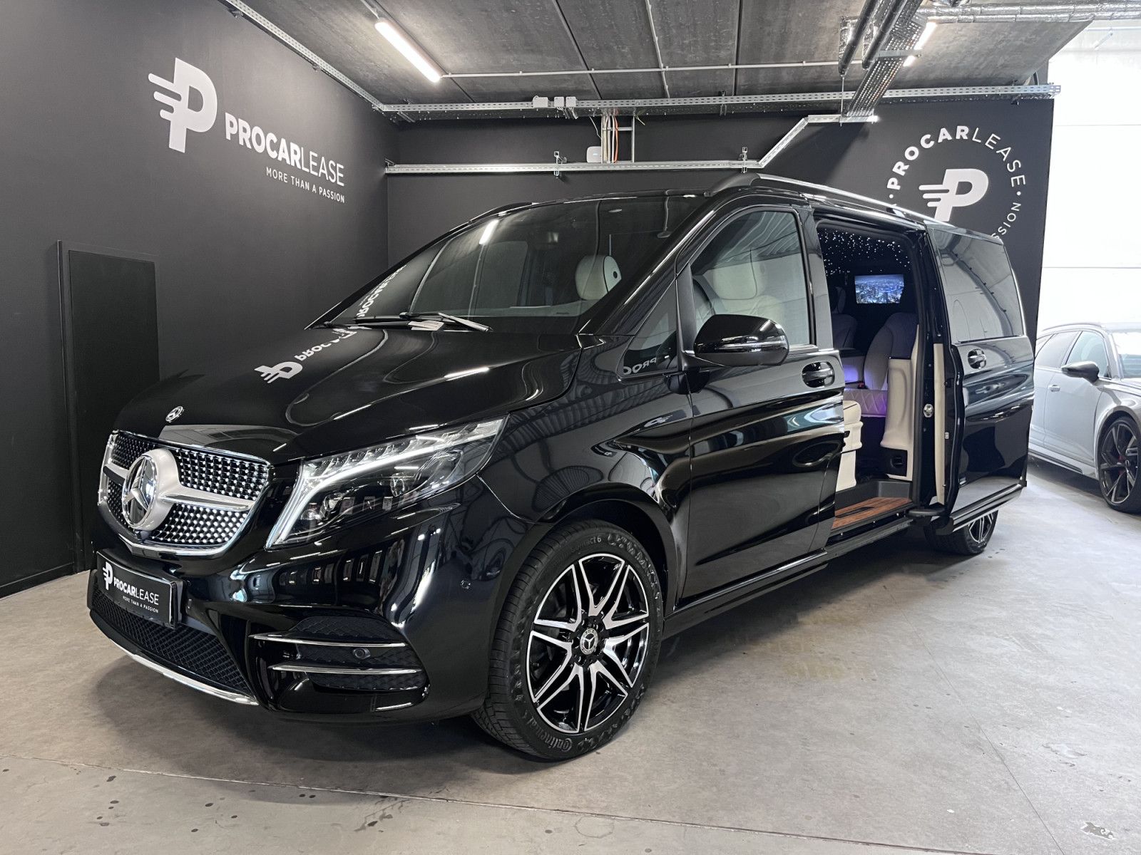 Mercedes-Benz V 300 V300 D VIP EXTRA LANG L3/ STOCK/**FULL**