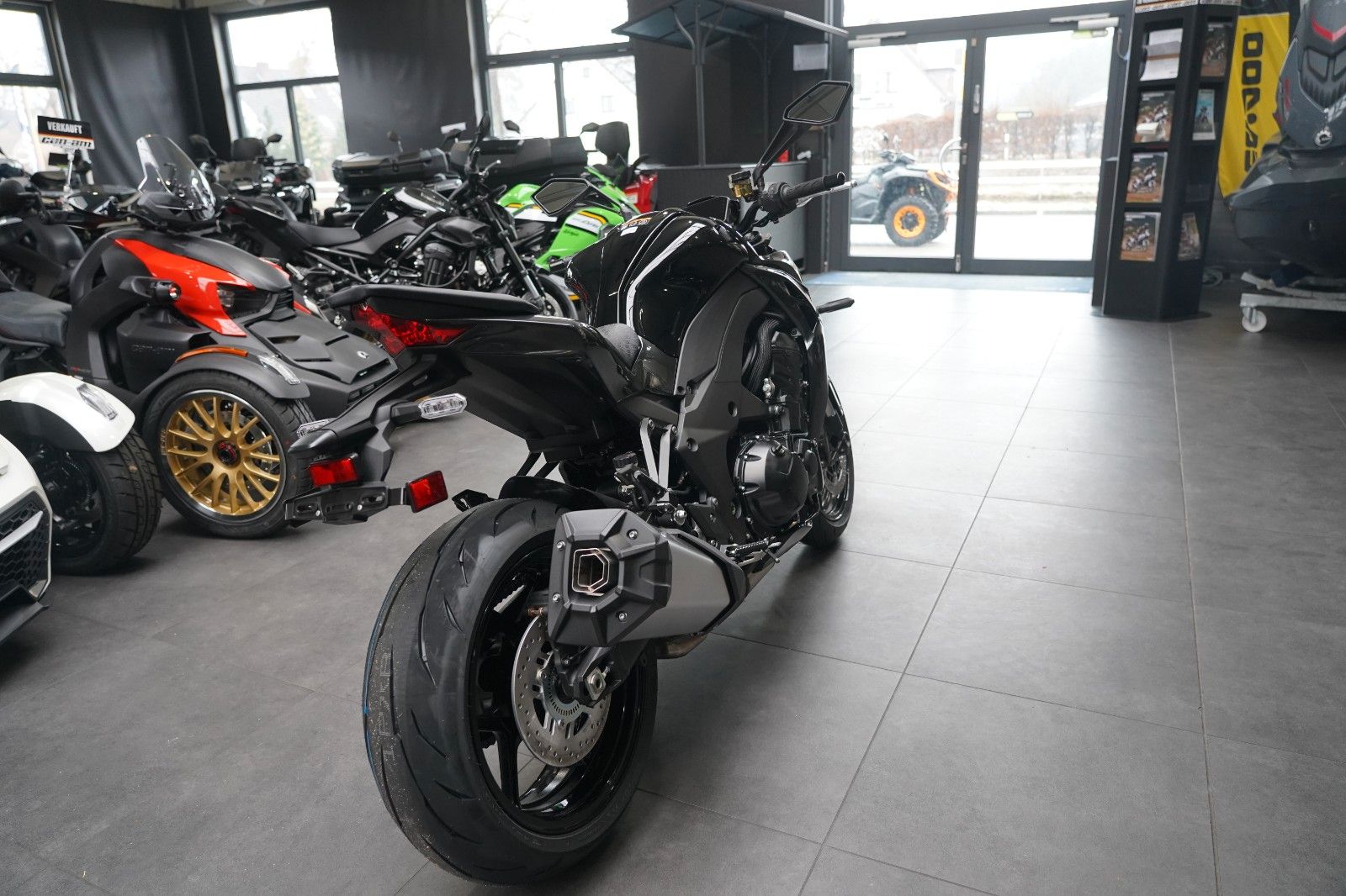 Fahrzeugabbildung Kawasaki Z1100 2026 4 Jahre Garantie