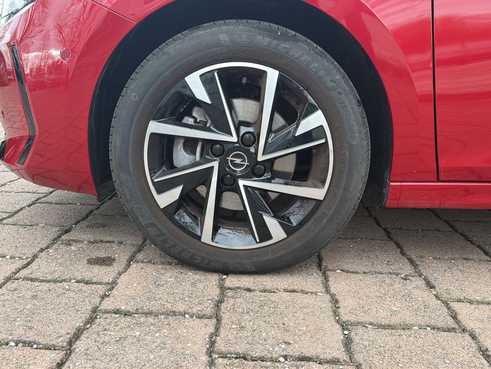 Fahrzeugabbildung Opel Corsa GS