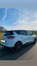 Renault Auto zum verkaufen - Renault Scenic Gebrauchtwagen in Köln