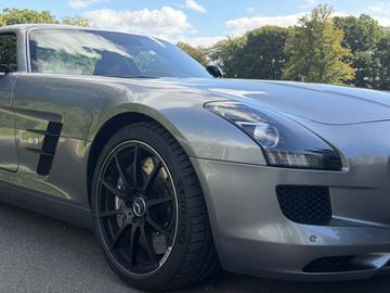 2014 Mercedes-BENZ SLS AMG 缩略图 18