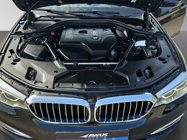 530i Touring Automatik Luxury Line