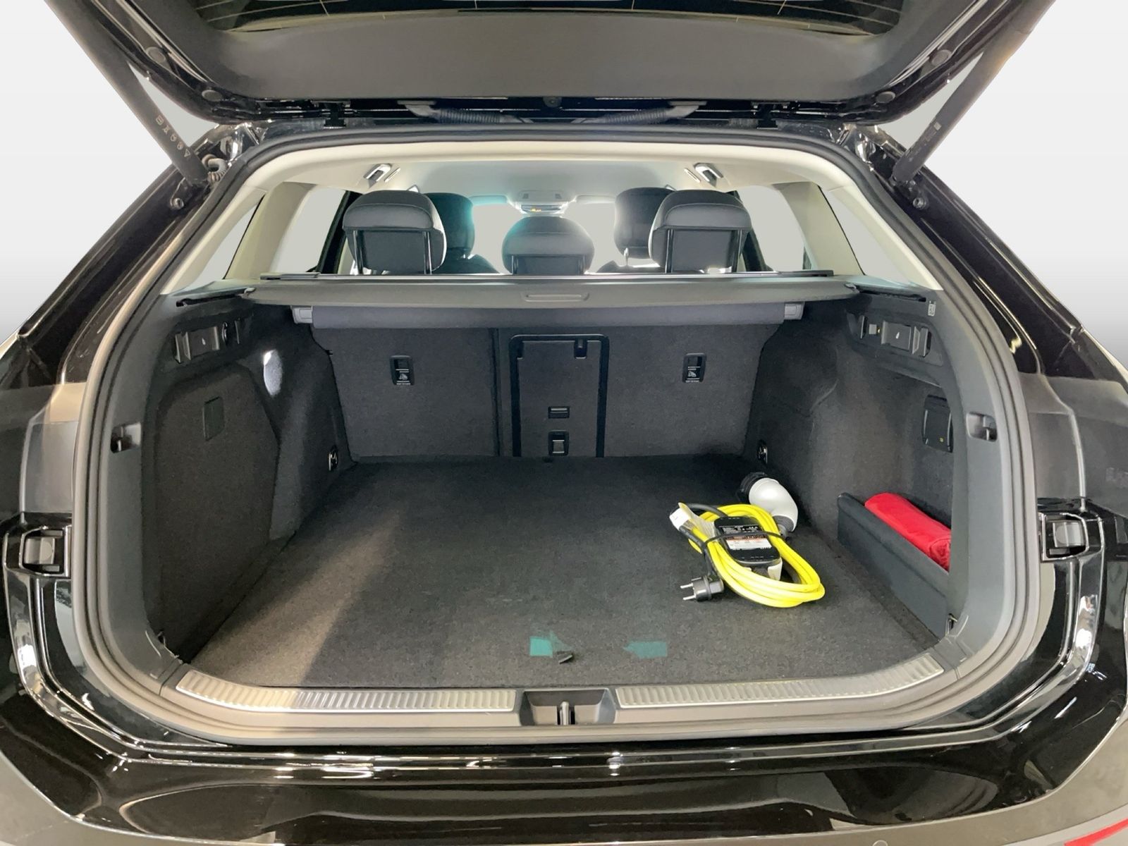 Volkswagen Passat Variant - Bild 14