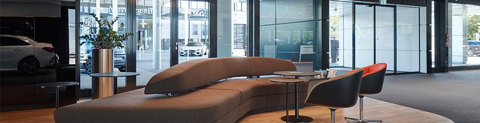 showroom-image-top