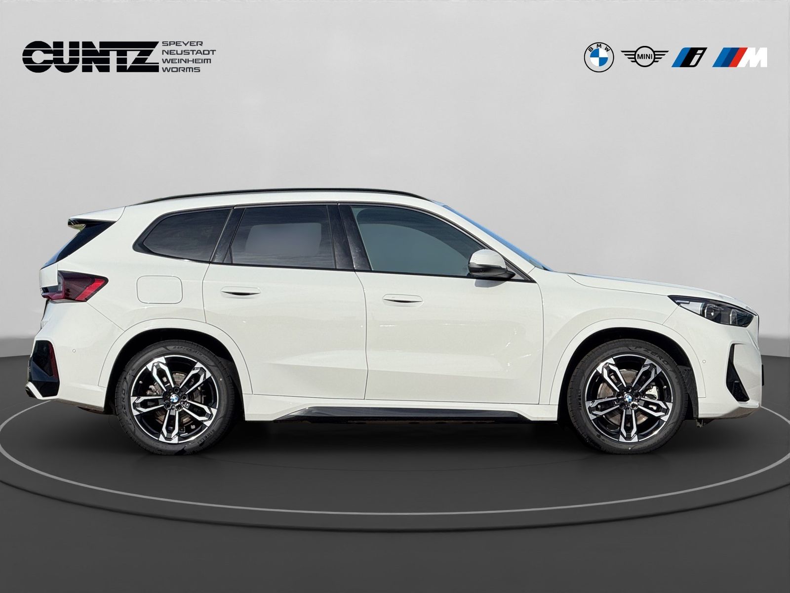BMW X1 xDrive30e 1.000,- Zubehör Gutschein M Paket P foto 5