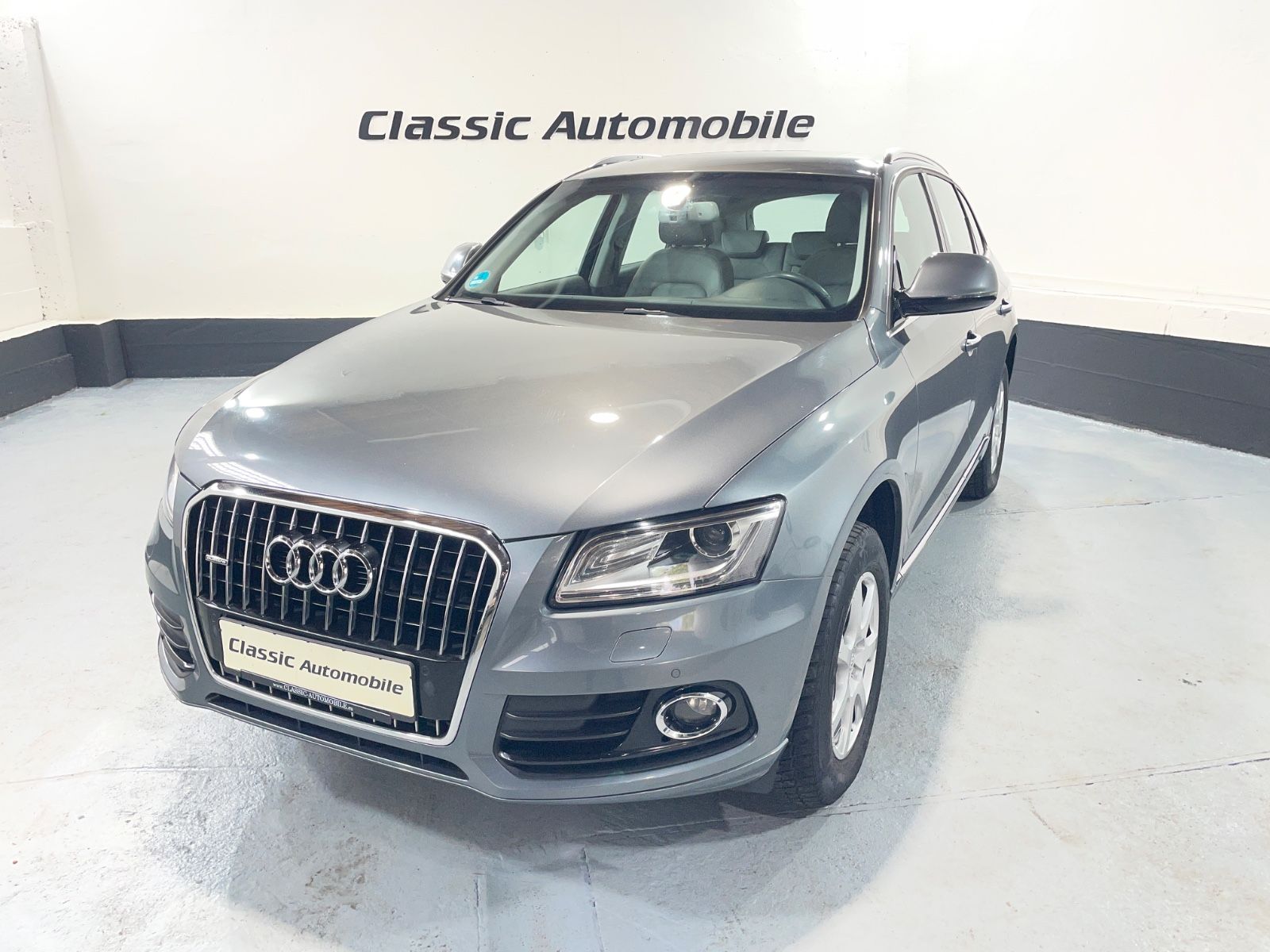 Audi Audi Q5 3.0 TDI quattro *Navi*Pano*Xenon*AHK*