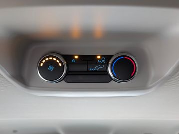 Ford Tourneo Custom 2.0 EcoBlue 320 L1 Titanium