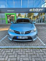 Toyota Auris e18 Hybrid - Toyota Auris E18