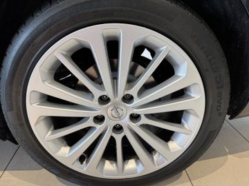 Bild 19 Opel Insignia B Sports Tourer Business Innovation AHK