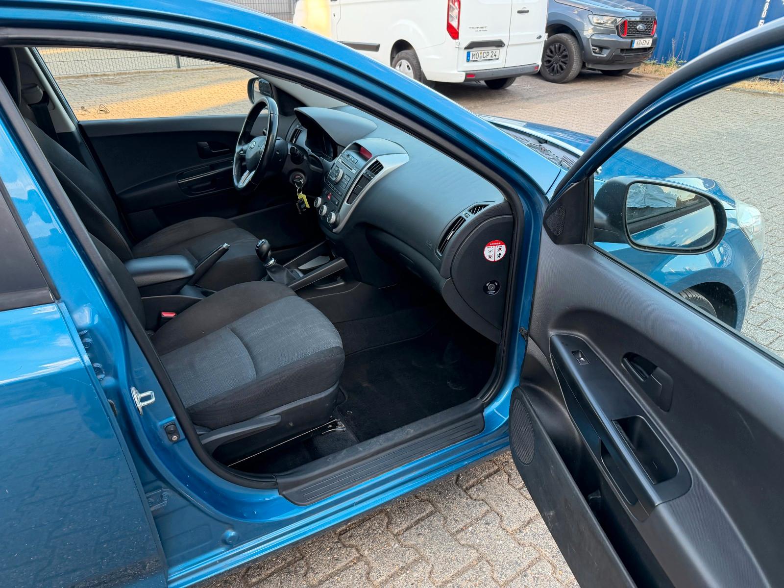 Kia Ceed Sportswagon Vision 1.6 Klima Sitzheizung