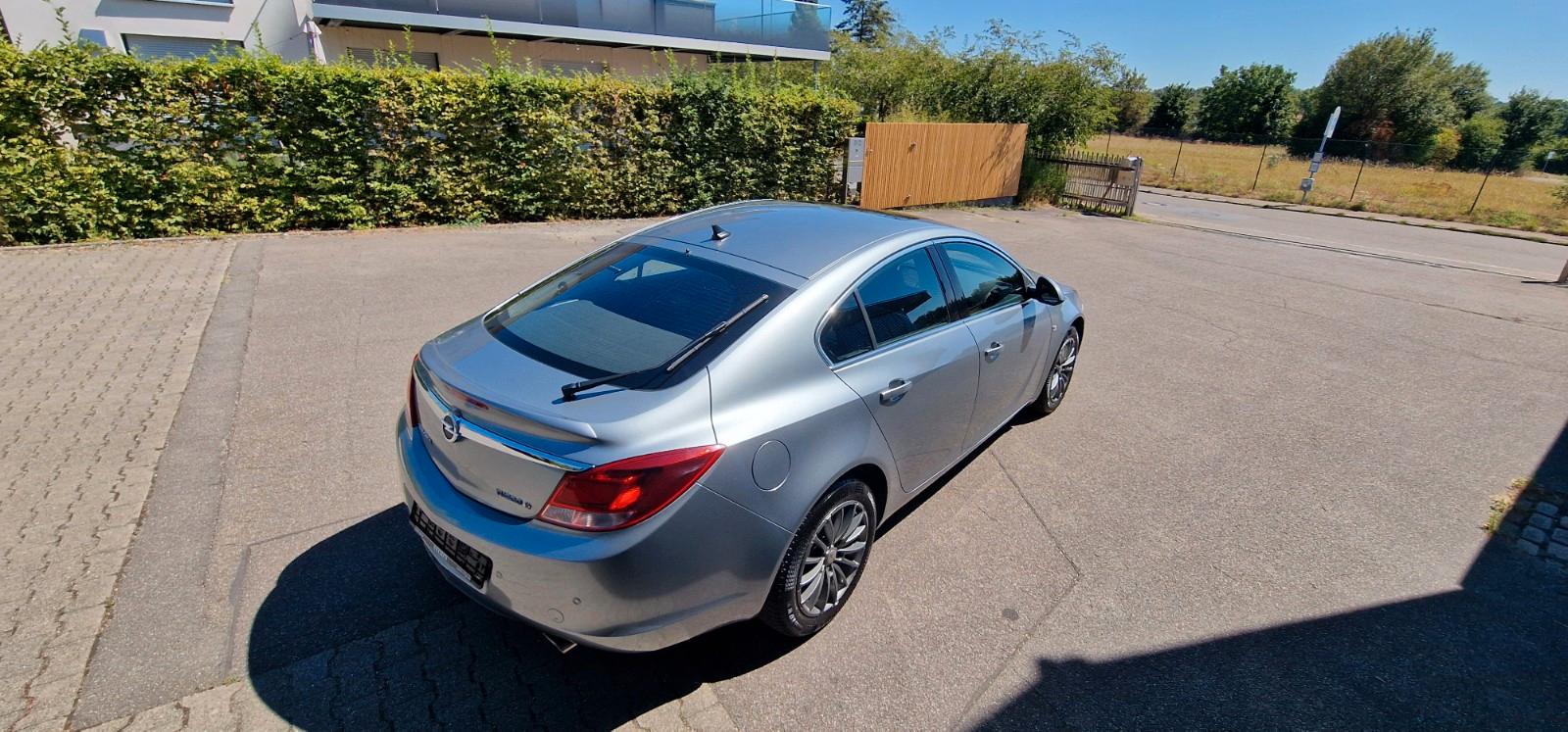Opel Insignia A Lim. Sport 4x4*Automatik*Leder*NAVI*
