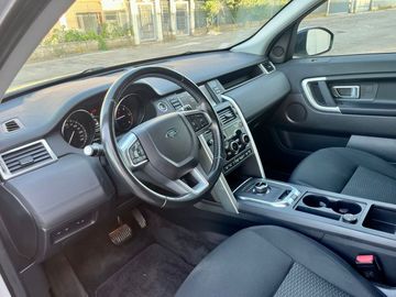 Land-Rover Discovery Sport - 11