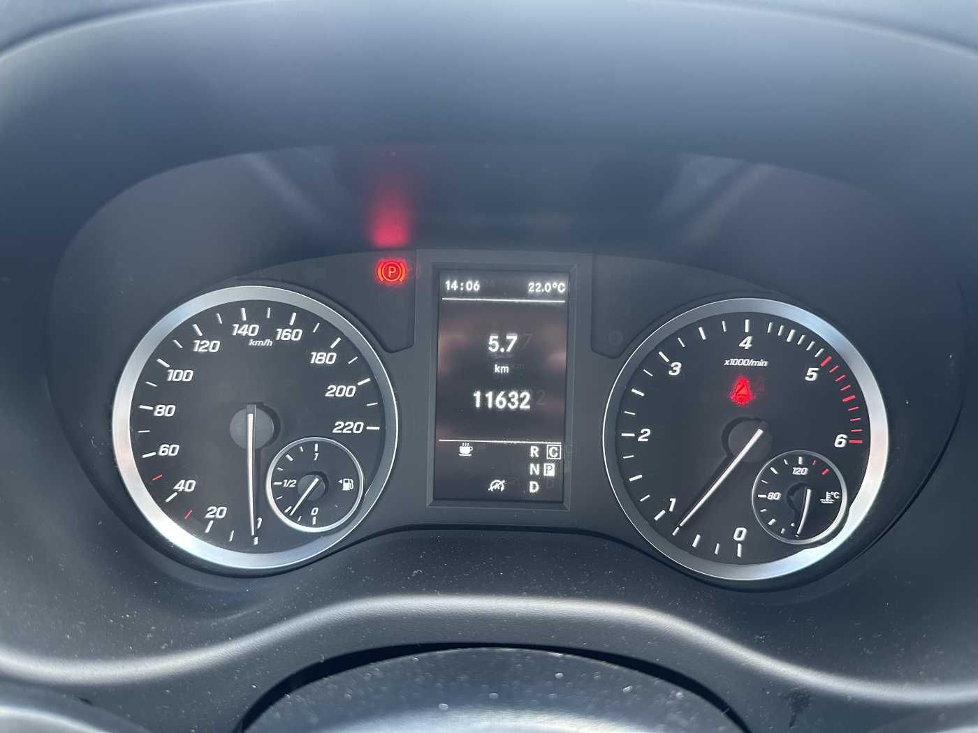 Fahrzeugabbildung Mercedes-Benz Vito 116 CDI 3430 9G Klima Kamera Navi SHZ Tempo