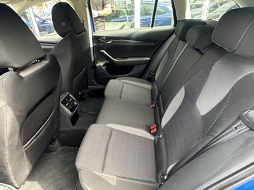 Skoda Octavia - 11
