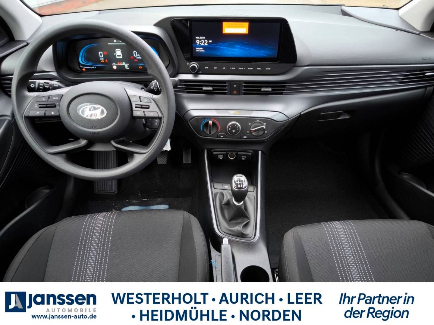 Fahrzeugabbildung Hyundai i20 Select Funktionspaket PDC Navi Rückfahrkamer