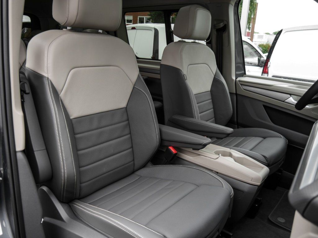 Fahrzeugabbildung Volkswagen T7 Multivan 110 kW TDI 7-Gang DSG Edition, Navi