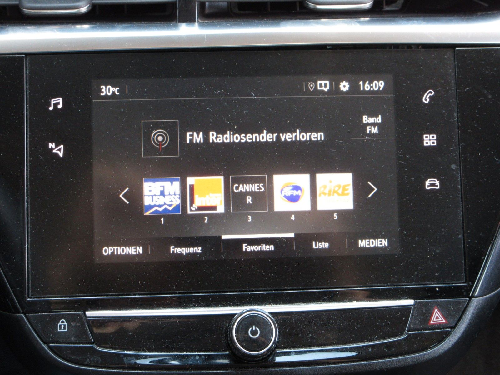 Fahrzeugabbildung Opel Corsa F Elegance 1.2T LED/NAVI/PDC/ALU