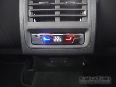 VW Golf VIII Life 1.5 TSI Bluetooth Navi LED Klima