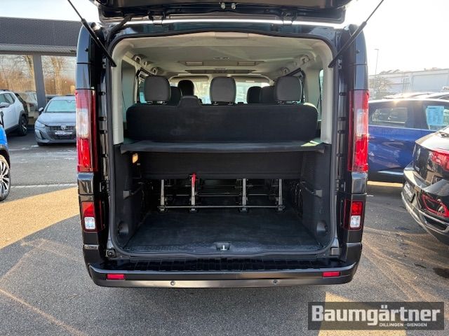 Fahrzeugabbildung Renault Trafic Combi Evolution dCi 150 9-Sitzer/Kamera