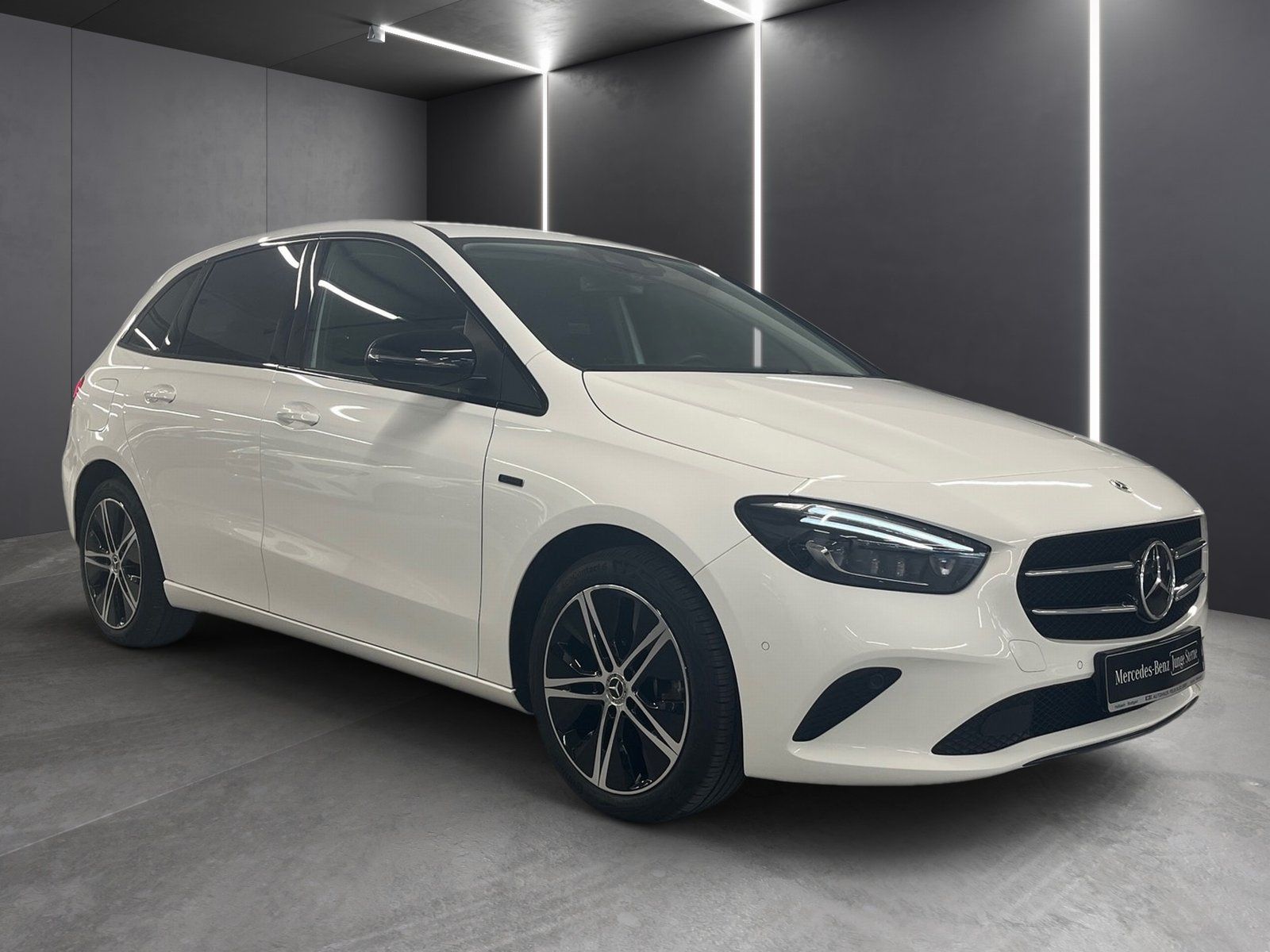 Fahrzeugabbildung Mercedes-Benz B 250 e Progressive*Distro*Memo*Multibeam*Sound*