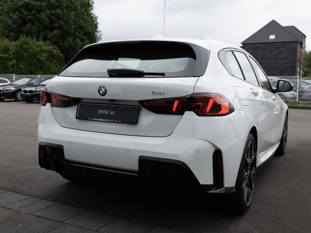 BMW 120 - Bild 5