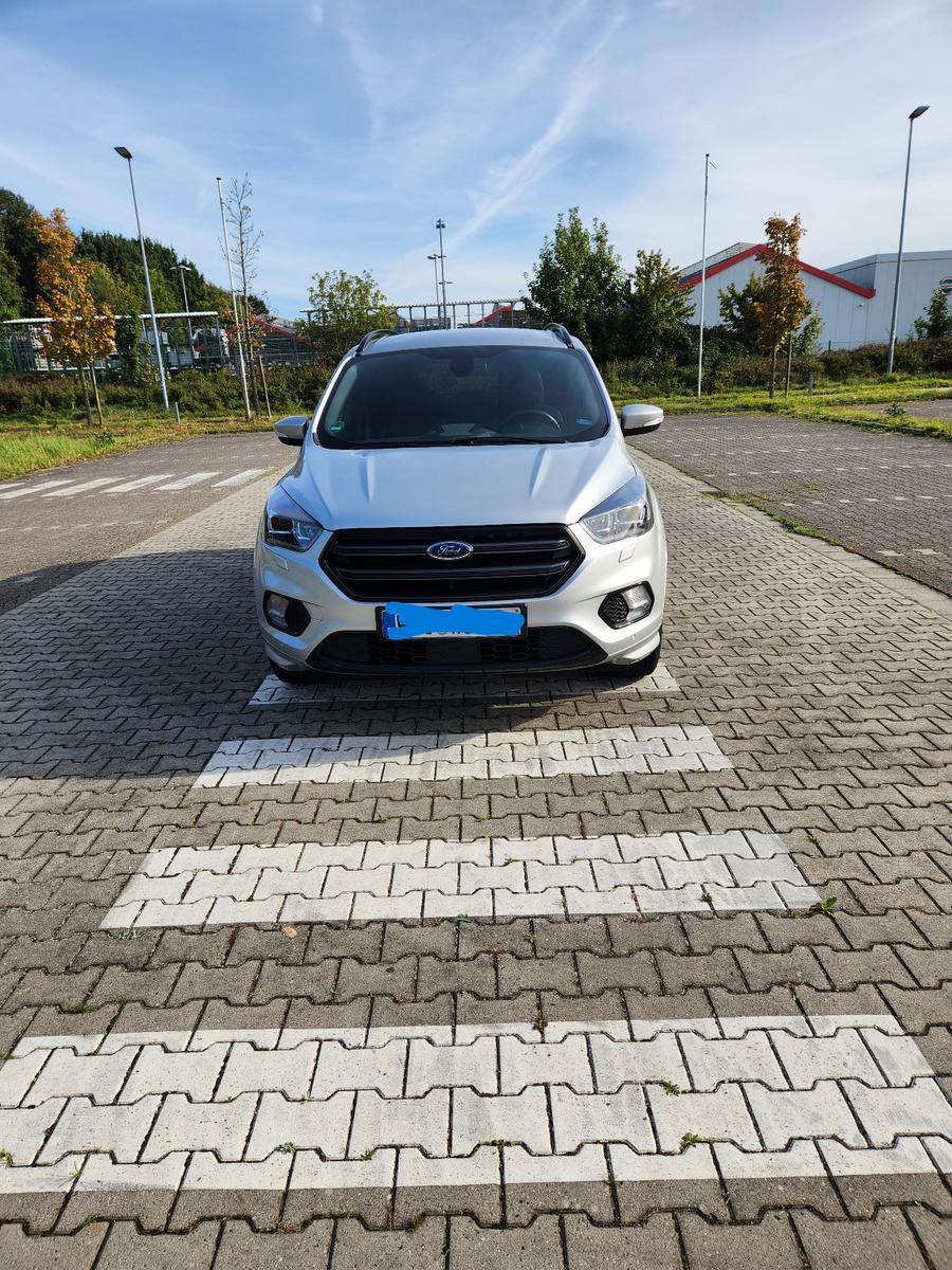 Ford Kuga 2,0 TDCi 4x4 132kW ST-Line PowerShift S...