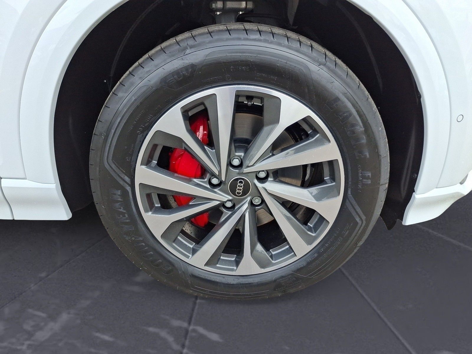 Audi Q6 e-tron - Bild 16
