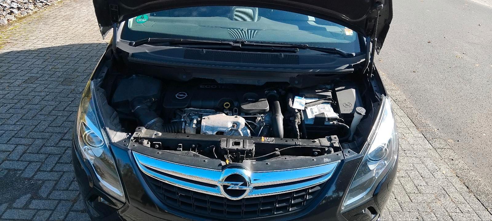 Opel Zafira tourer 2014 — photo 6