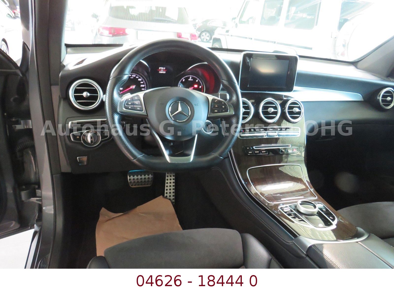 Fahrzeugabbildung Mercedes-Benz GLC 220 d 4M*Toten*AHK*LED ILS*AMG*Kamera*Panora