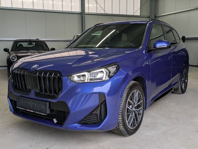 BMW X1 20d xDrive M-Sport BLACK PANO/H&K/AHK/MEMORY 