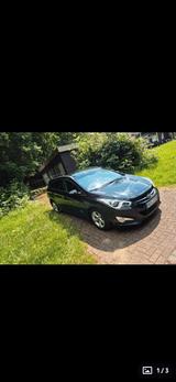 Hyundai i40 cw 1.7 CRDi Premium 100kW Automatik Premium - Hyundai i40 in Bochum