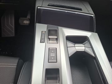 Bild 15 Opel Grandland (X) Grandland 1.2 48V Mild-Hybrid 107 kW GS HUD El.